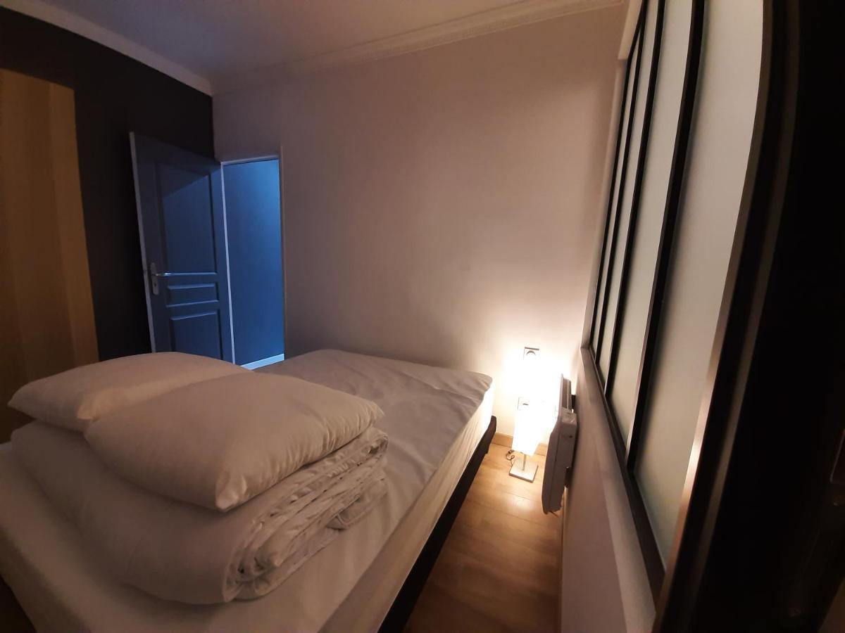 Appartement 2 Pieces, Proche Rer, Bus Et Chateau Rambouillet Bagian luar foto