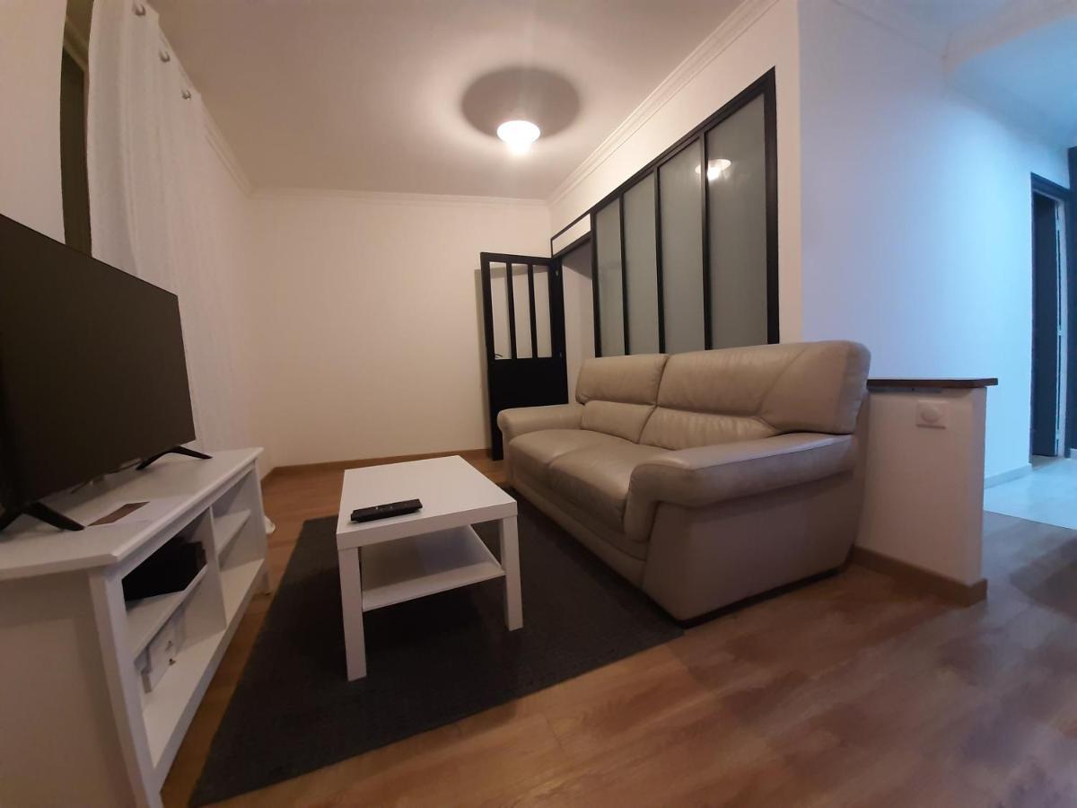 Appartement 2 Pieces, Proche Rer, Bus Et Chateau Rambouillet Bagian luar foto