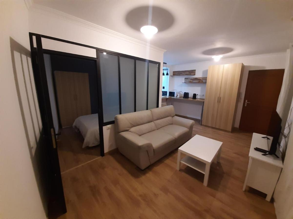 Appartement 2 Pieces, Proche Rer, Bus Et Chateau Rambouillet Bagian luar foto